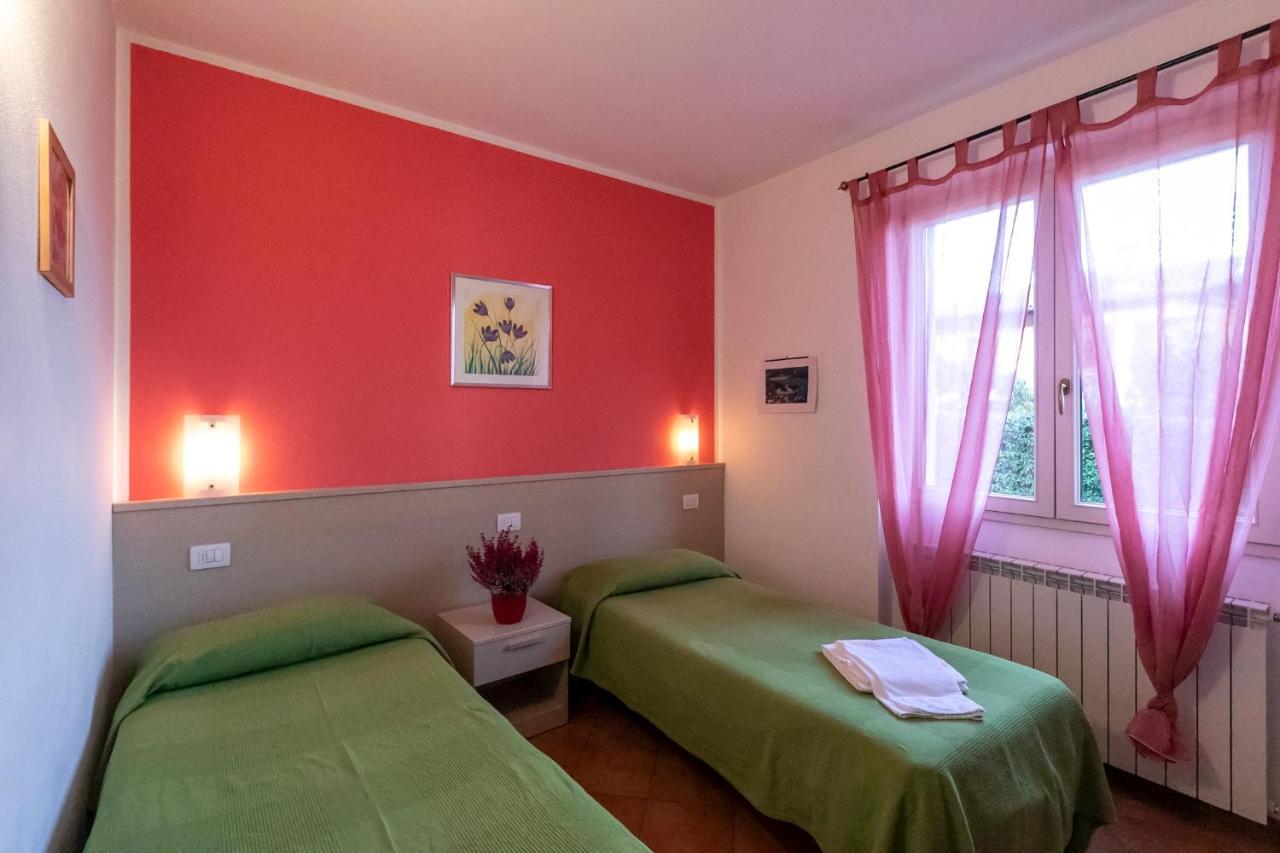 La Collina Degli Ulivi Apartment Vercana Exterior photo
